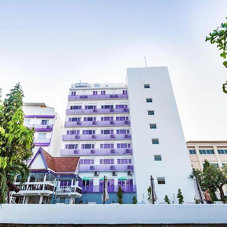Hotel Zing Pattaya Buitenkant foto